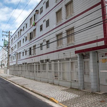 Апартаменты Apartamento A 80M Da Praia Do Forte - Praia Grande Прая-Гранди Экстерьер фото